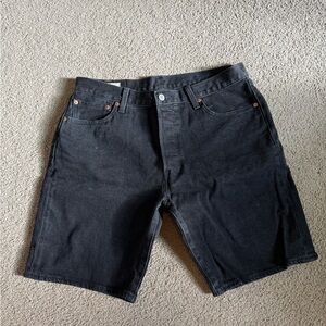 Levi's 501 Black Men's Denim Shorts - 34 Waist